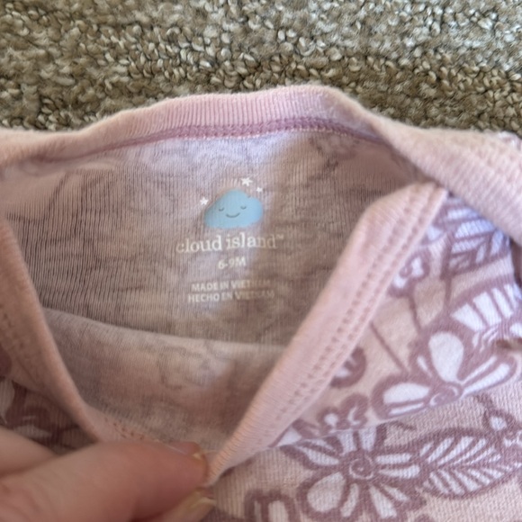 Cloud Island 6-9 months onesies - Picture 3 of 3